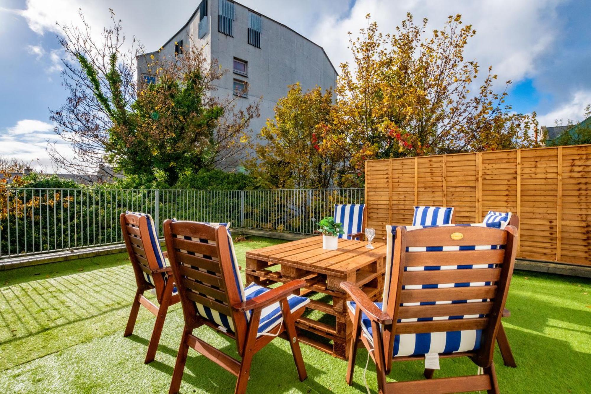 Centre Escape With Large Terrace, Sleeps 7 *